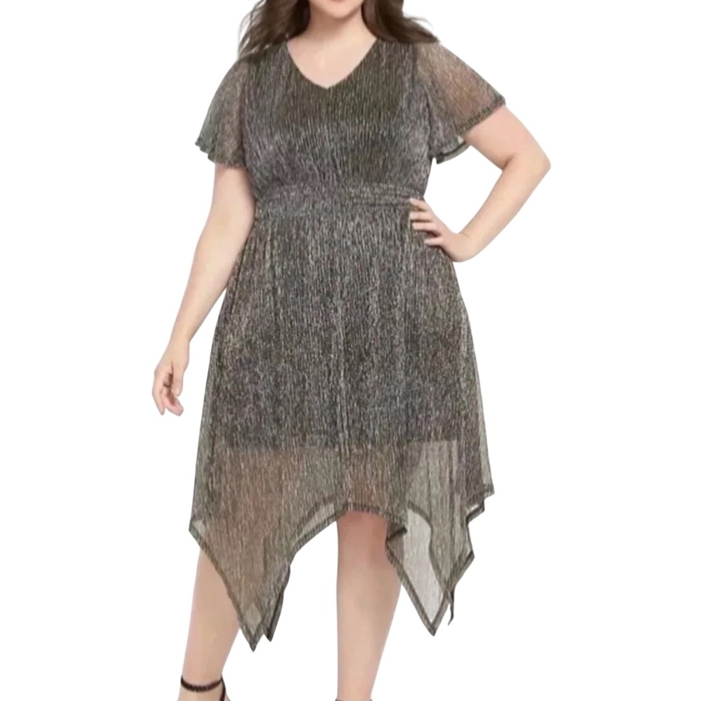Lane Bryant Dress Women 22/24 Gold Silver Metallic Plisse Handkerchief Hem
